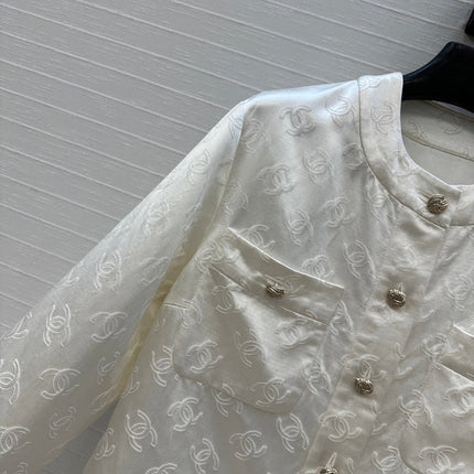 CHANEL ROUND-NECK JACKET 276094