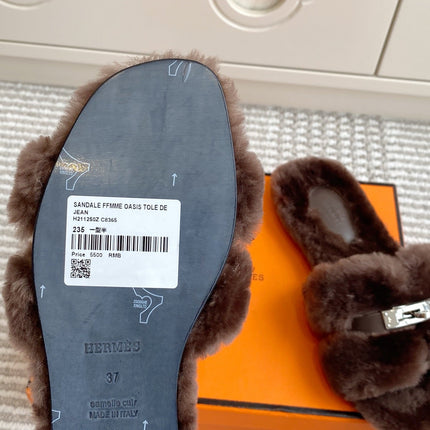 HM 25S ECLAIR SANDAL IN DARK BROWN SHEARLING WITH SILVER HARDWARE