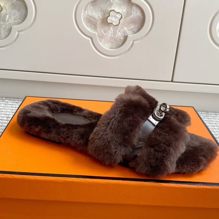 HM 25S ECLAIR SANDAL IN DARK BROWN SHEARLING WITH SILVER HARDWARE