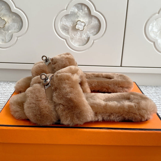 HM 25S ECLAIR SANDAL IN BROWN SHEARLING WITH SILVER HARDWARE