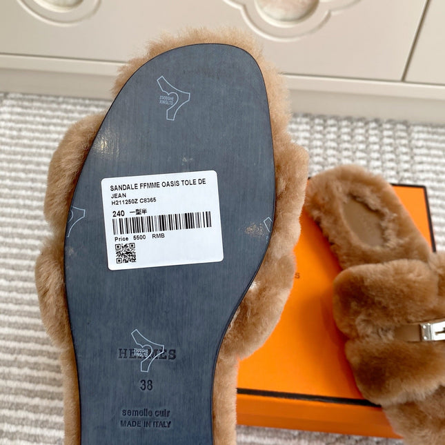 HM 25S ECLAIR SANDAL IN BROWN SHEARLING WITH SILVER HARDWARE