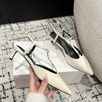 KITTEN T-BAR STRAP PUMP 5 CM IN WHITE PATENT CALFSKIN