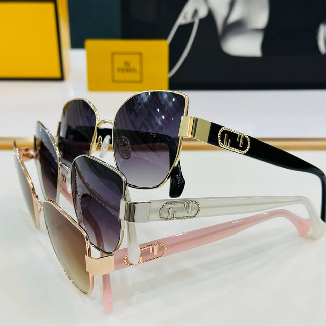 BAGUETTE SQUARE FRAME SUNGLASSES FE40051 IN METAL