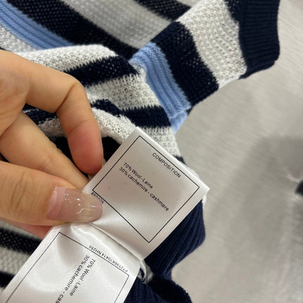 CHANEL STRIPED SLEEVELESS KNIT TOP 263401