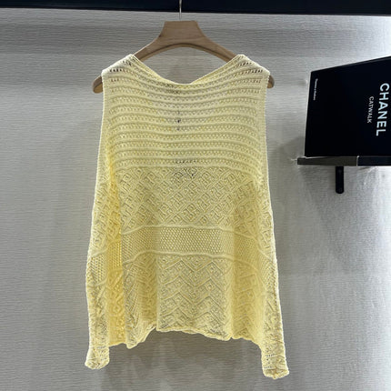 CHANEL LIGHT YELLOW SLEEVELESS KNIT TOP
