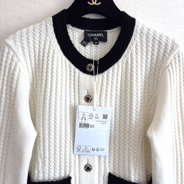 CHANEL 25S CARDIGAN 426
