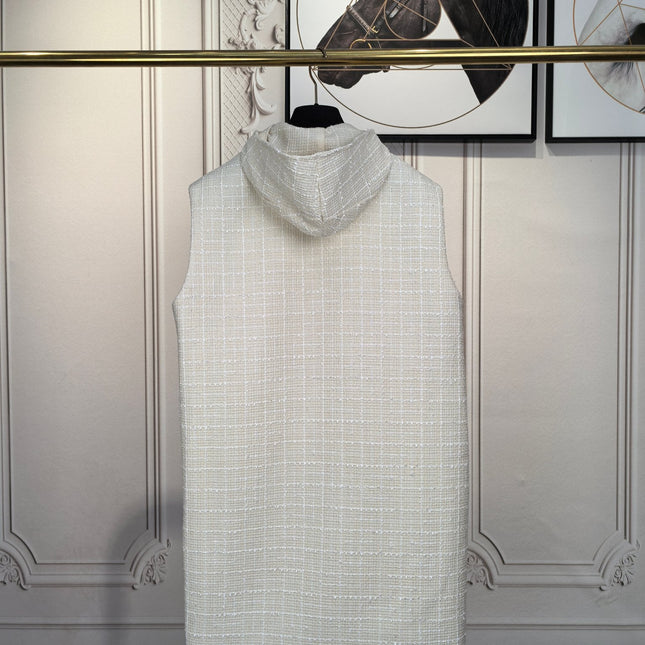 CHANEL 25S SLEEVELESS HOODED DRESS 418
