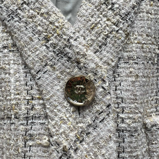CHANEL 25S TWEED JACKET 420