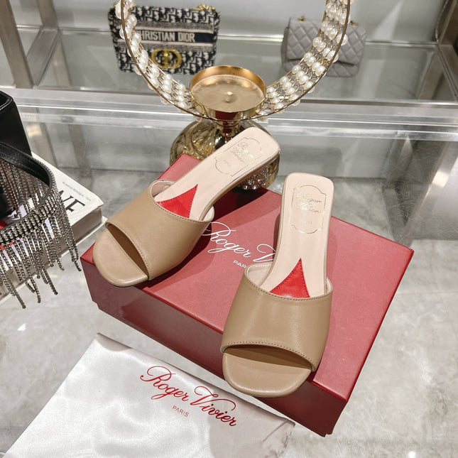 CRYSTAL HEEL MULE IN CAMEL BROWN CALFSKIN