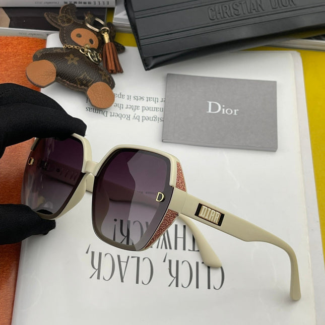 MONTAIGNE SUNGLASS CD4291 IN ACETATE