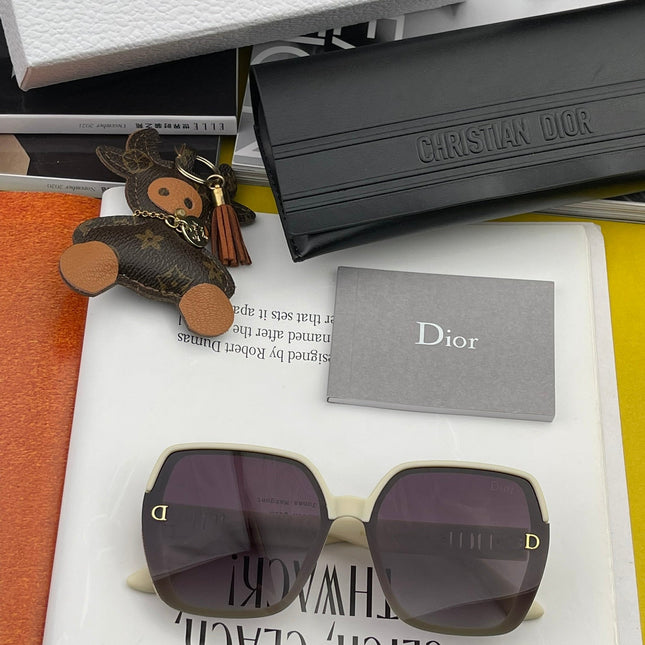 MONTAIGNE SUNGLASS CD4291 IN ACETATE