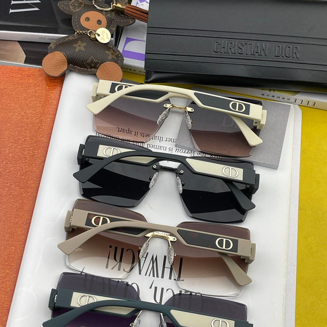 MONTAIGNE SQUARE SUNGLASS CD7159 IN ACETATE