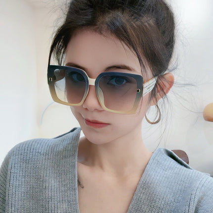 MONTAIGNE SUNGLASS CD0805 IN ACETATE