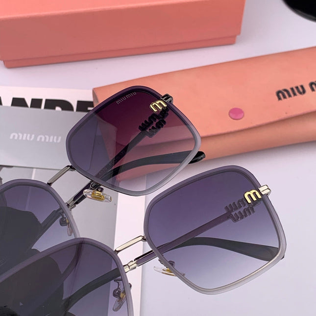 RUNWAY SQUARE SUNGLASSES M9407 IN METAL