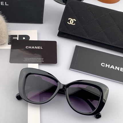 BUTTERFLY SUNGLASSES CH8551 IN ACETATE