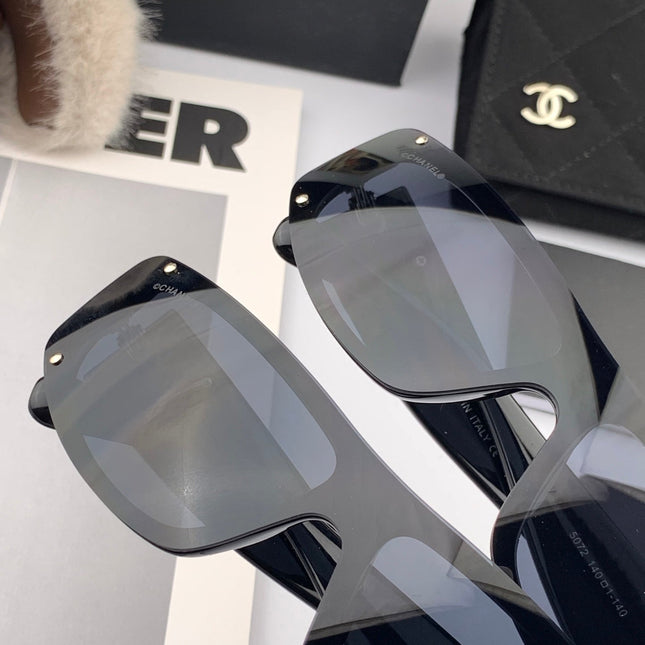 RECTANGULAR SUNGLASSES CH2507 IN ACETATE