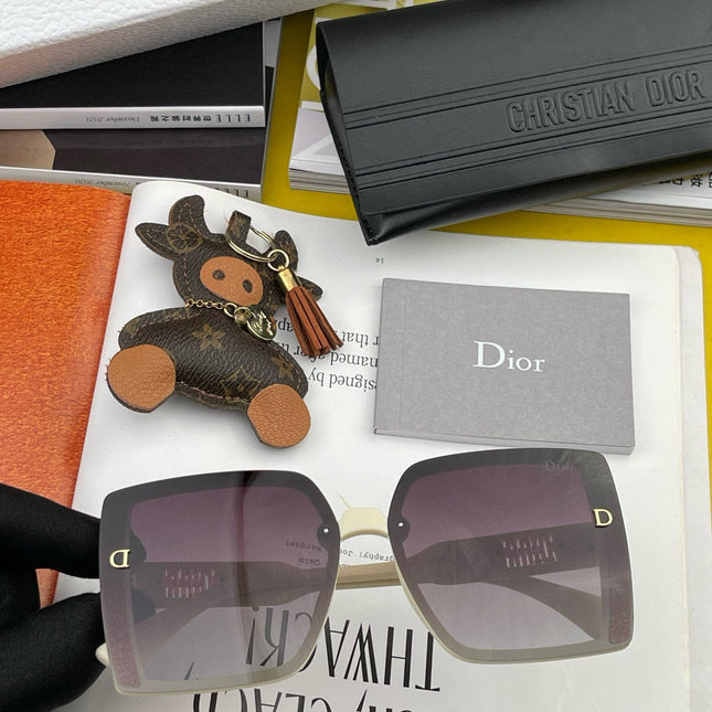 MONTAIGNE SQUARE SUNGLASS D5290 IN ACETATE