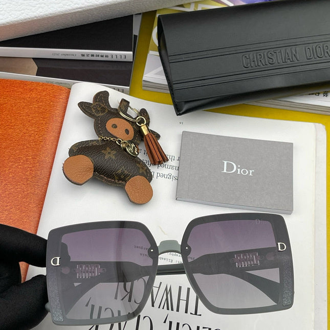 MONTAIGNE SQUARE SUNGLASS D5290 IN ACETATE