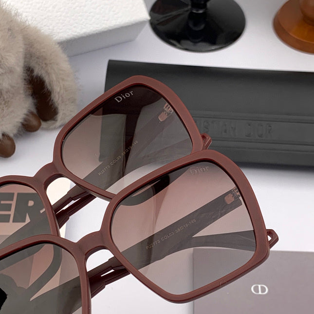 MONTAIGNE SUNGLASS D7732 IN BROWN ACETATE