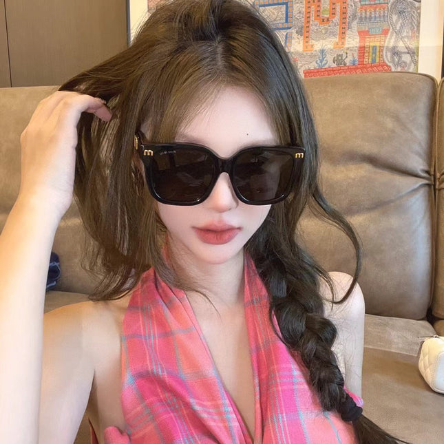 RUNWAY SQUARE SUNGLASSES M4389 IN ACETATE