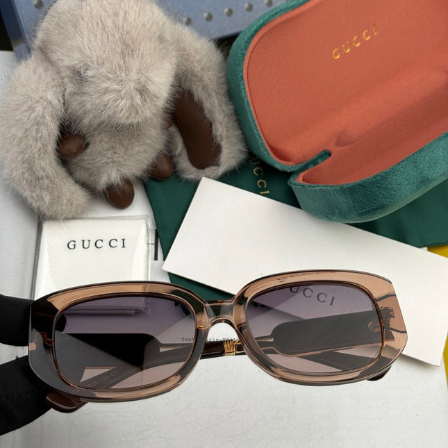 RECTANGULAR FRAME SUNGLASSES G0320 IN ACETATE