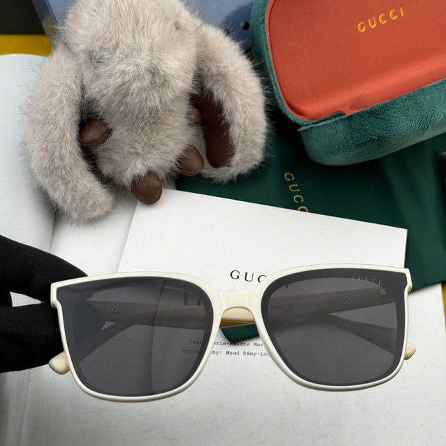 BUTTERFLY FRAME SUNGLASSES G550 IN ACETATE