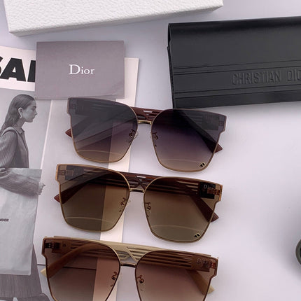 MONTAIGNE SUNGLASS CD7190 IN ACETATE