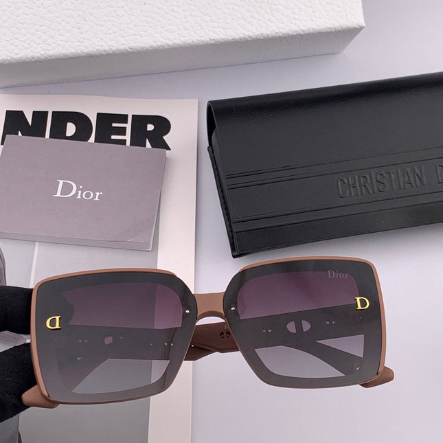 MONTAIGNE SUNGLASS CD1228 IN ACETATE EMBOSSED LOGO