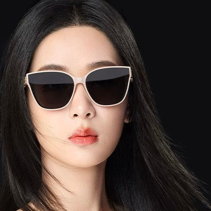 MONTAIGNE SUNGLASS CD67711 IN ACETATE