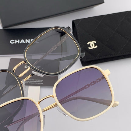 SQUARE SUNGLASSES CH0826 IN METAL