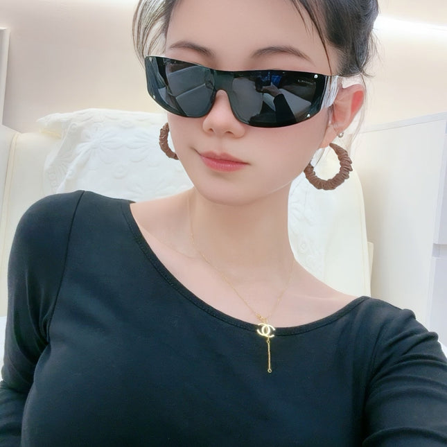 RECTANGULAR SUNGLASSES CH2507 IN ACETATE