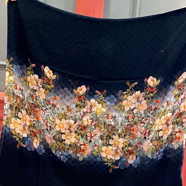 GUCCI 25S SCARF 200 IN CASHMERE 733883