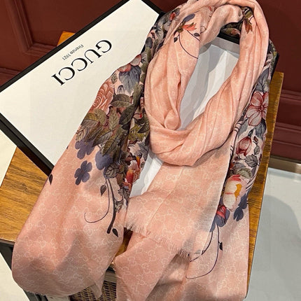 GUCCI 25S SCARF 200 IN CASHMERE 733885