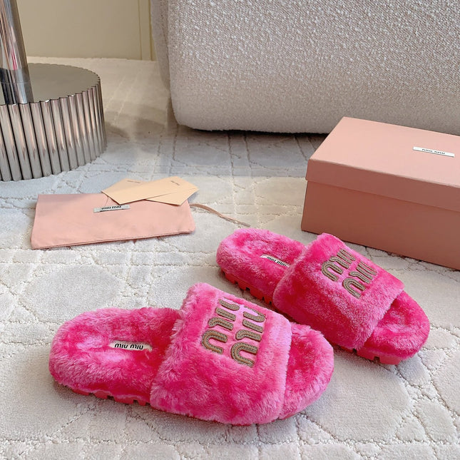 RABBIT FUR SLIPPERS MAGENTA PINK WITH EMBROIDED LOGO