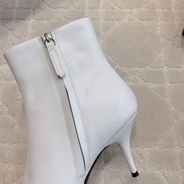 POINTED-TOE HIGH HEEL BOOTS IN WHITE SMOOTH LAMBSKIN