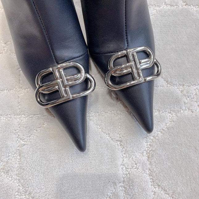 POINTED-TOE HIGH HEEL BOOTS IN BLACK SMOOTH LAMBSKIN