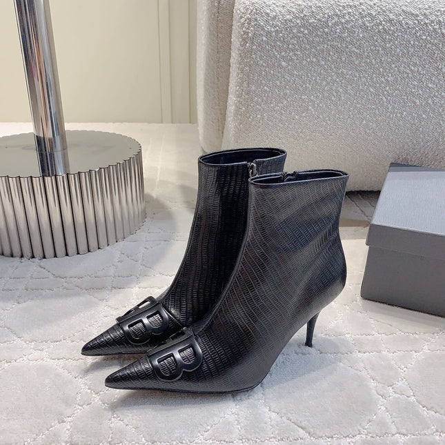 POINTED-TOE HIGH HEEL BOOTS IN BLACK LIZARD EMBOSSED CALFSKIN