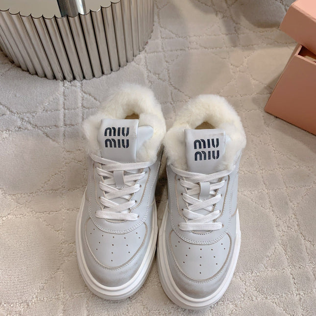 THICK SOLE SNEAKERS IN CHROME GRAY LAMBSKIN WITH RABBIT FUR LINING