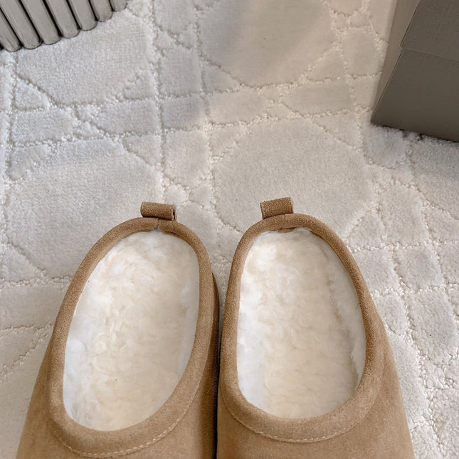 ALASKA SLIPPER IN CAMEL BROWN SUEDE