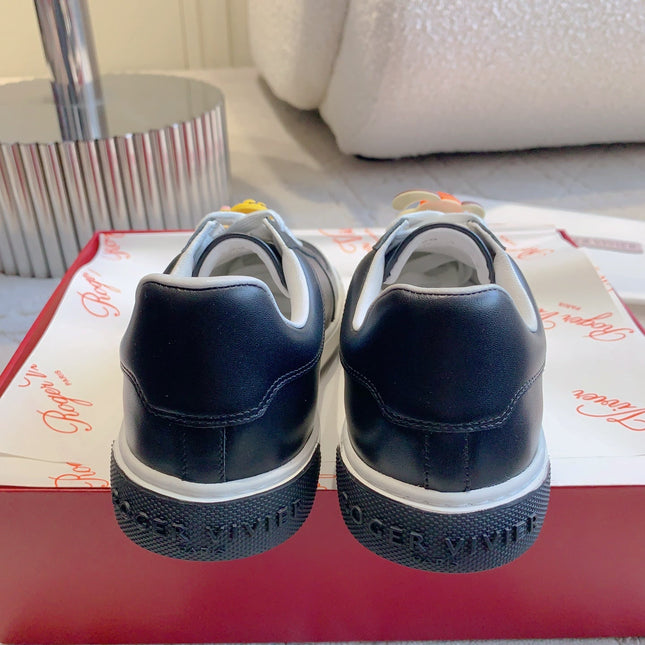 VIV' SKATE SNEAKERS IN BLACK CALFSKIN CARTOON CHARMS