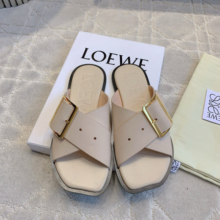 PETAL BELT FLAT SANDAL IN BEIGE CREAM CALFSKIN