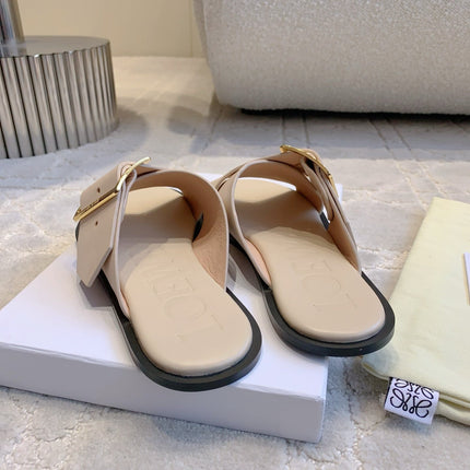 PETAL BELT FLAT SANDAL IN BEIGE CREAM CALFSKIN
