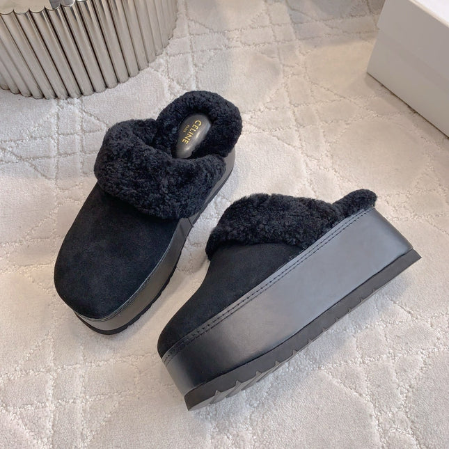 CELINE 25S DANA WEDGE MULE 70MM IN BLACK SUEDE CALFSKIN AND SHEARLING
