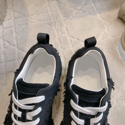 HM SNEAKER LOW SPORTS IN BLACK MESH