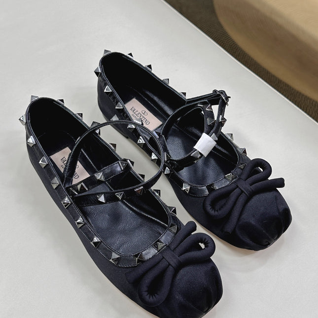 VALEN GARAVANI ROCKSTUD BALLERINAS IN BLACK SATIN