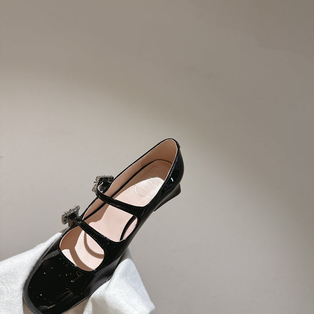 MINI TRES VIVIER STRASS BUCKLE BABIES BALLERINAS IN BLACK PATENT CALFSKIN