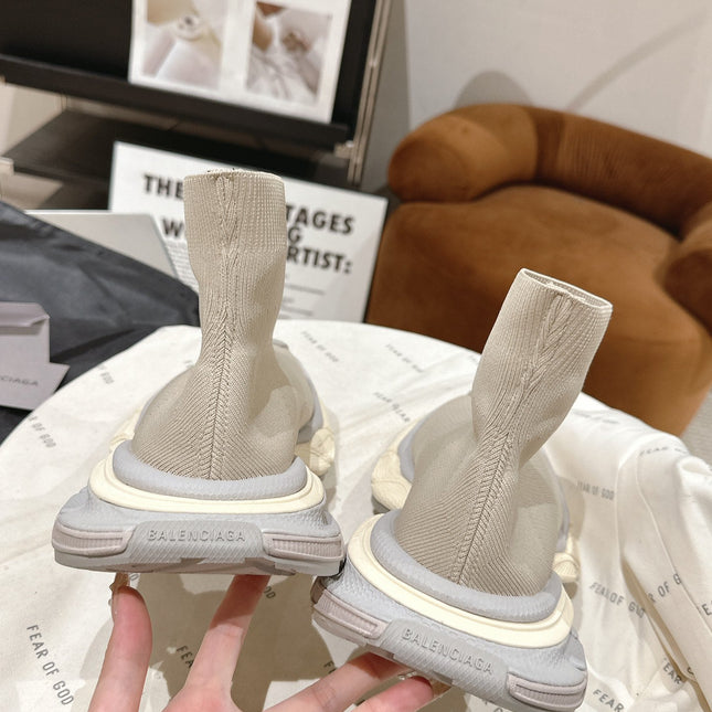BALENCIAGA 25S SPEED TRAINER SNEAKERS 55 MM IN BEIGE AND GREY KNIT