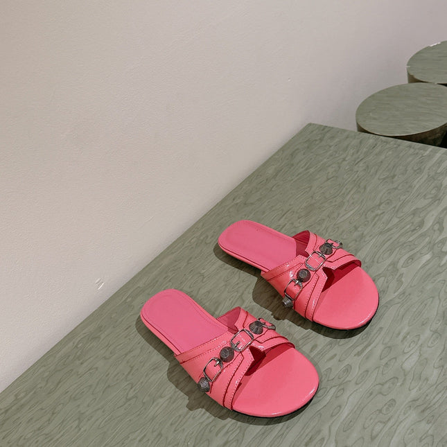 CAGOLE FLAT SANDALS IN ROMAN PINK WAX-OIL SHEEPSKIN