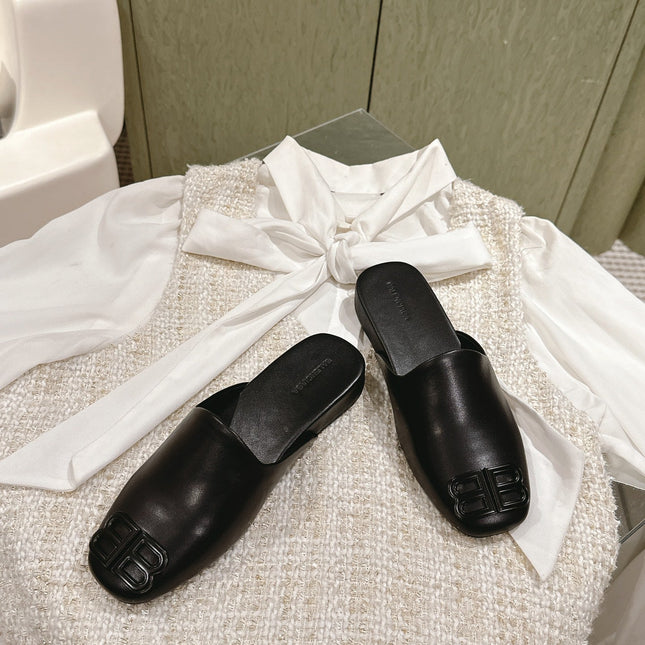 BLACK SHINY LAMBSKIN SQUARE TOE FLAT MULES BLACK BUCKLE