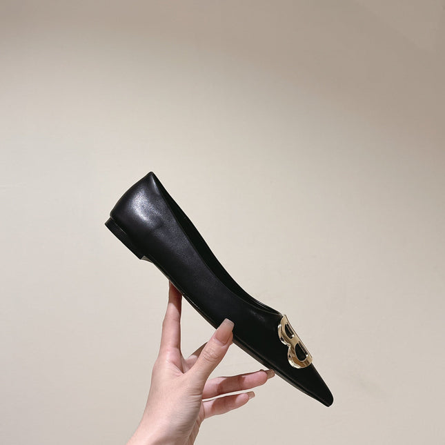 POINTED BB GOLD BUCKLE BALLET FLAT IN BLACK SMOOTH LAMBSKIN